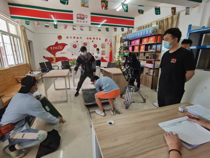盐津县广告片拍摄公司：极简主义践行者，少即是多的视觉哲学